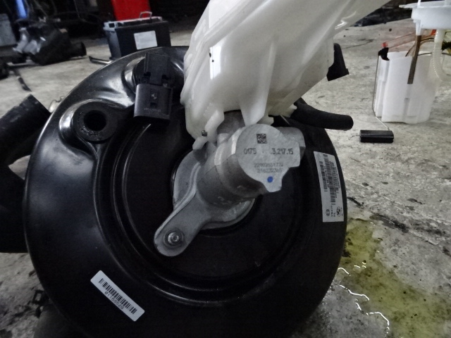 HOOFDREMCILINDER Bmw 2 F45/6 TOURER 9/14+