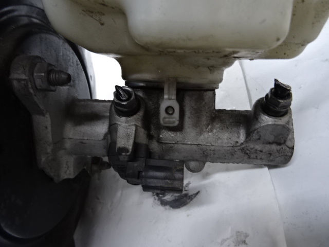 HOOFDREMCILINDER Seat LEON (2) (1P)  9/05 - 12