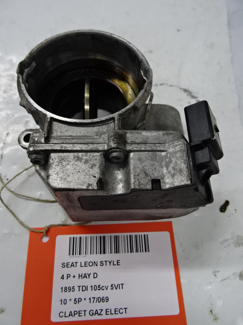 GASKLEP ELEKTRISCH Seat LEON (2) (1P)  9/05 - 12