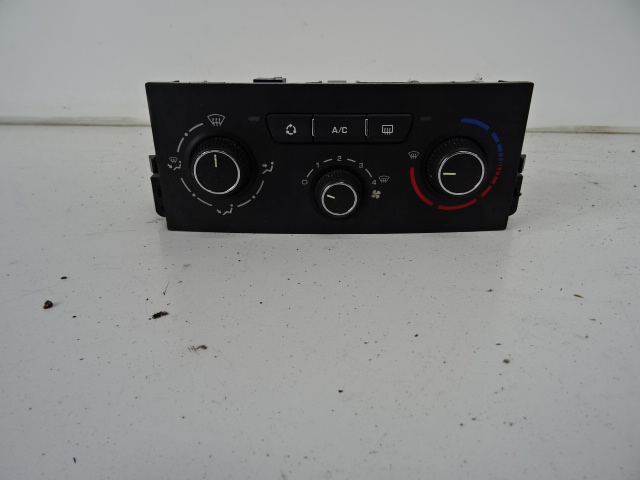BEDIENINGSPANEEL AIRCO Peugeot 207 2/06 &gt; 15