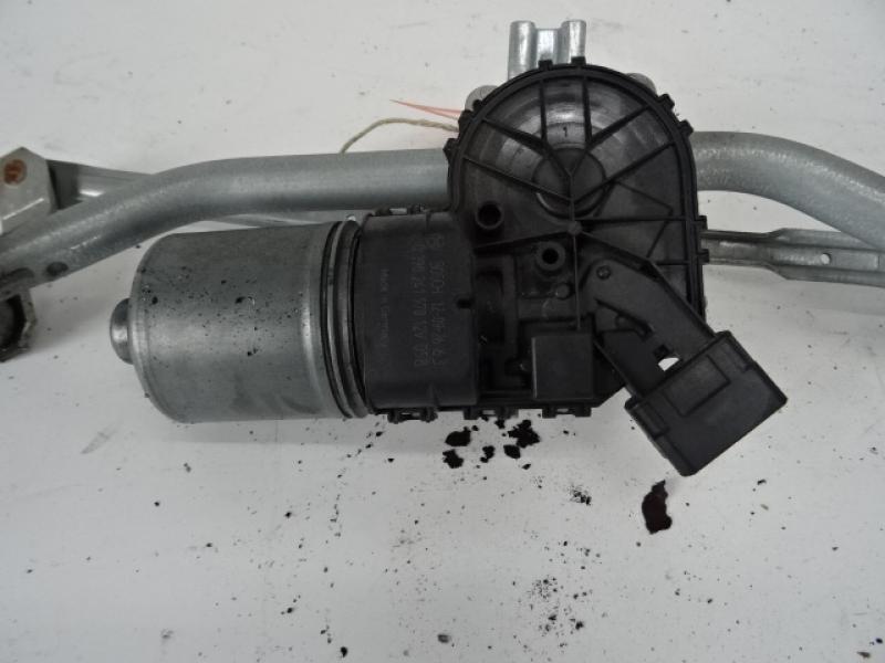 MOTEUR D'ESSUIE-GLACE AVANT Peugeot 207 2/06 > 15