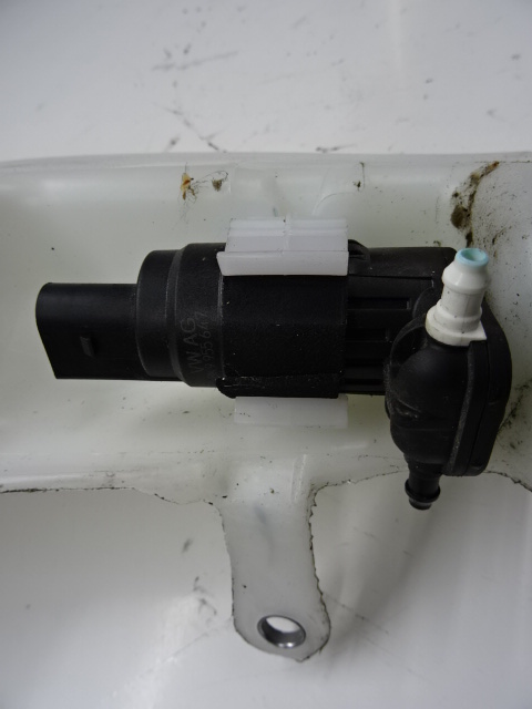 MOTOR RUITENWASSERS VOOR Audi A4 11/11 - 15