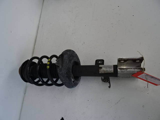 SCHOKBREKER VOOR LINKS Ds DS5 11/11 - 15