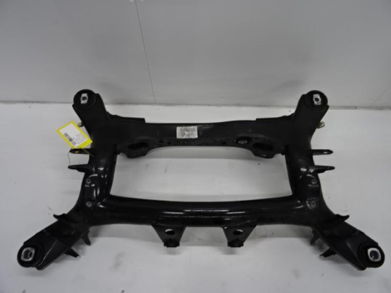 TRAVERSE ARRIERE Bmw 1 F20/F21 3/15 - 19