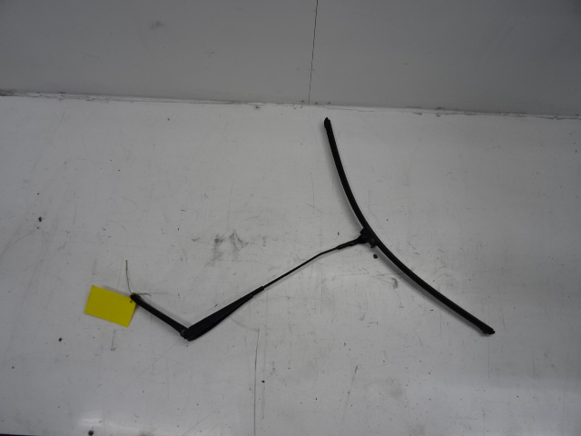 RUITENWISSERARM LINKS VOOR Ford FOCUS (3) 08 - 02/11