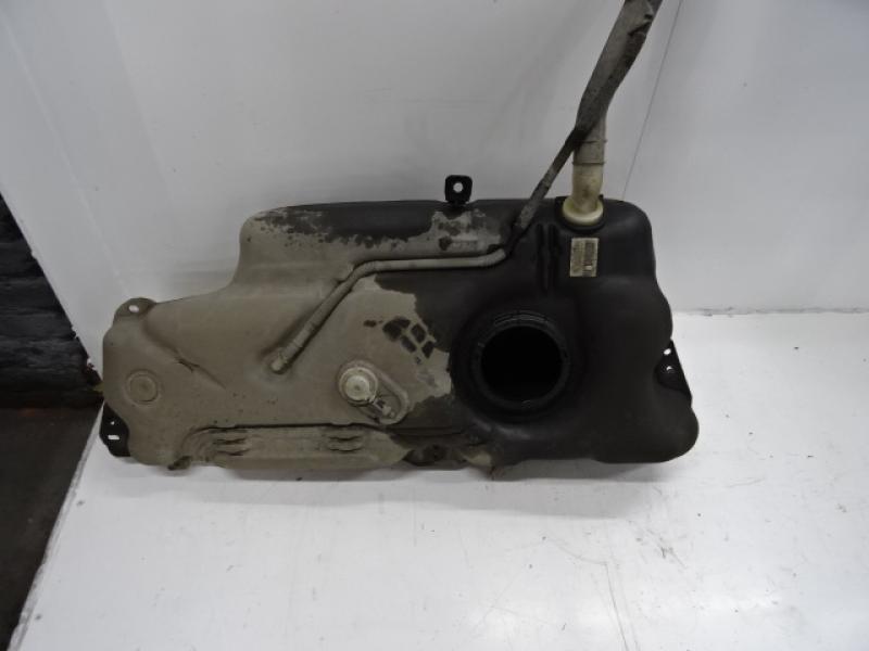 RESERVOIR DIESEL Peugeot 207 2/06 > 15