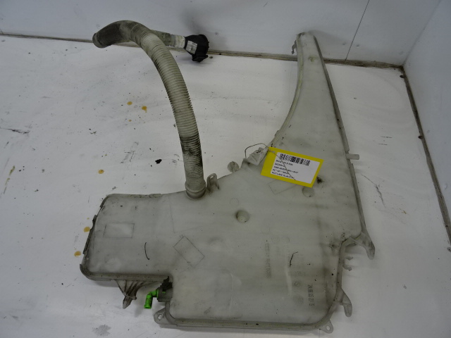 POT DE LAVE-GLACE AVANT Bmw 3 E90 05 - 09/08