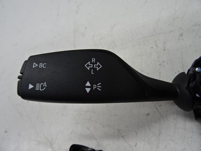 KNIPPERLICHTSCHAKELAAR Bmw X6 F16 08/14 - 19