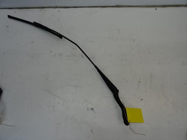 BRAS D&#039;ESSUIE-GLACE AVANT DROIT Opel CORSA D 01/11 - 15