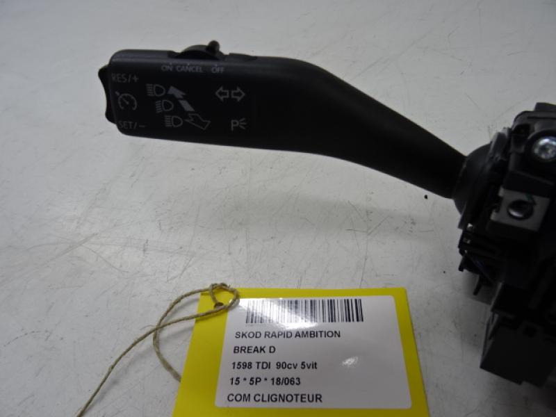INDICATOR SWITCH Skoda RAPID 12/12 - 5/17