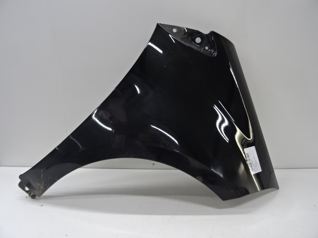SPATBORD VOOR RECHTS Mercedes-Benz A W169 04 - 5/2008