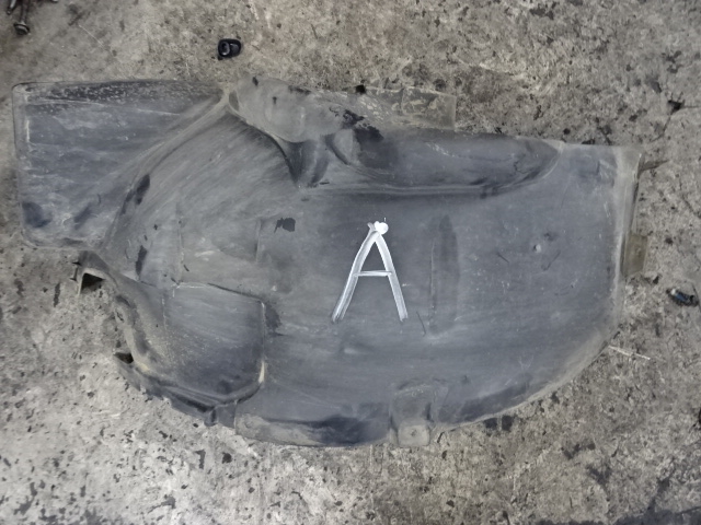 COQUILLE D&#039;AILE AVANT GAUCHE Mercedes-Benz A W169 04 - 5/2008