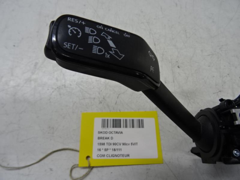KNIPPERLICHTSCHAKELAAR Skoda OCTAVIA (5E) 11/12 - 3/17