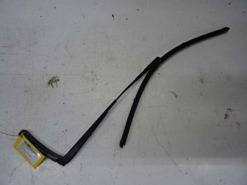 RUITENWISSERARM LINKS VOOR Skoda OCTAVIA (5E) 11/12 - 3/17