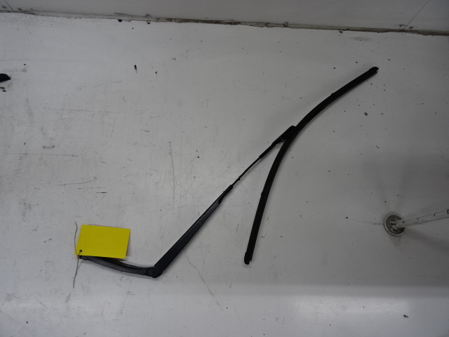 RUITENWISSERARM LINKS VOOR Vw GOLF VI 11/08 - 13