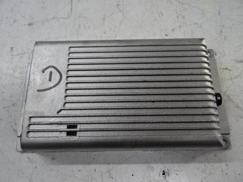 MODULE Bmw 1 E81/87 4/07 - 12