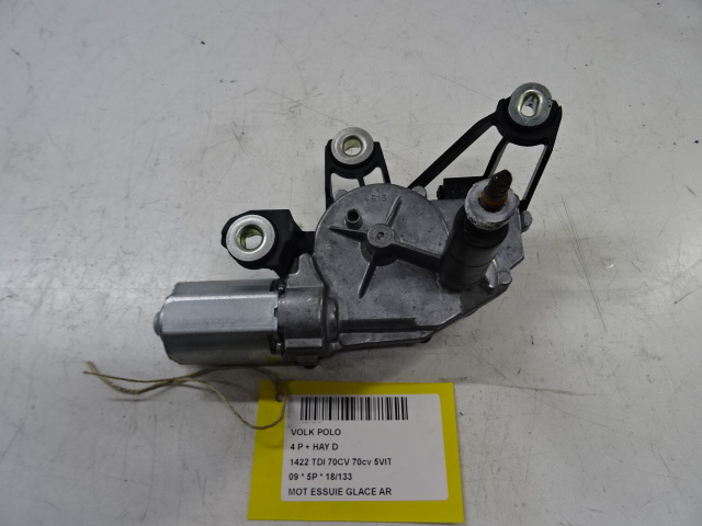 MOTEUR D&#039;ESSUIE-GLACE ARRIERE Vw POLO (9N3) 5/05 - 5/09