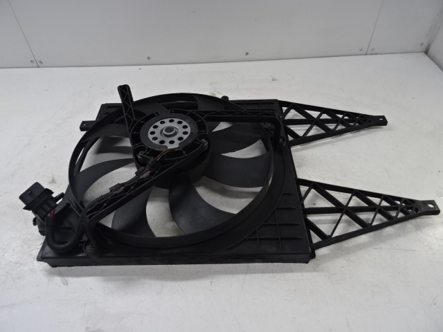 SUPPORT-VENTILATEUR Vw POLO (9N3) 5/05 - 5/09