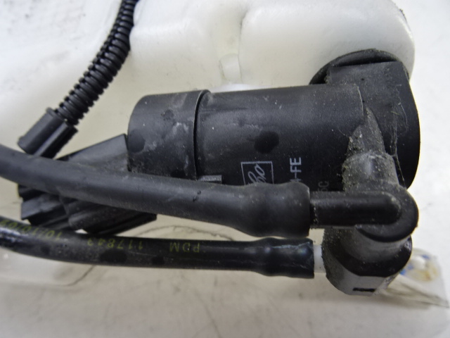 MOTOR RUITENWASSERS VOOR Ford FOCUS (3) 08 - 02/11