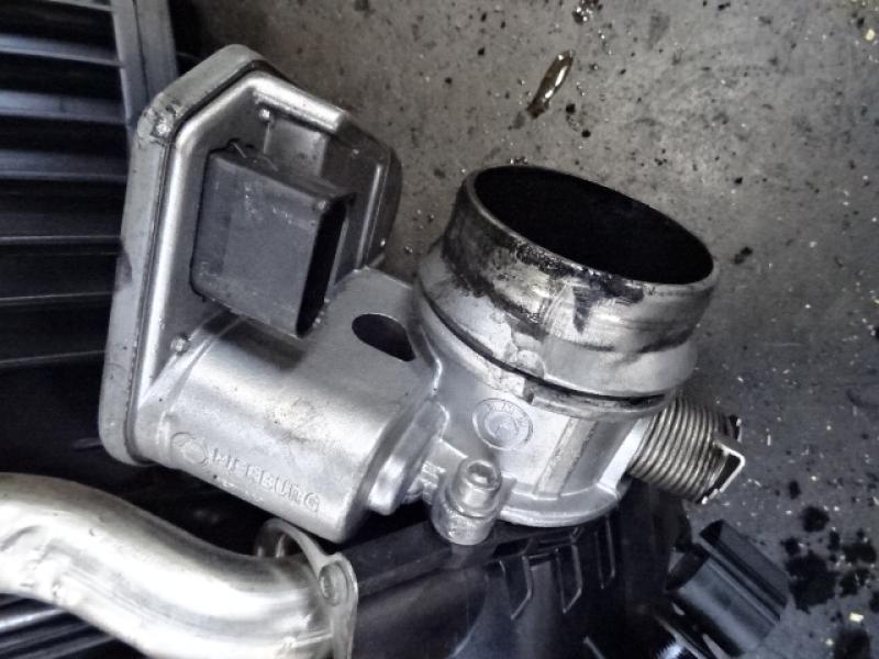 ELECTRIC GAS VALVE Bmw 1 E81/87 4/07 - 12