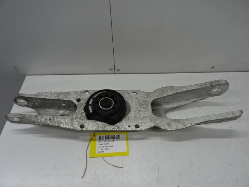 TRIANGLE ARRIERE GAUCHE Mercedes-Benz CLA C117/X117 13 - 19