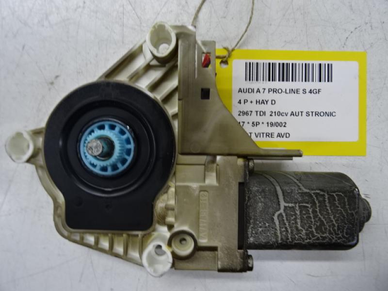 MOTEUR DE VITRE DE PORTE AVANT DROITE Audi A7 11/10 - 17