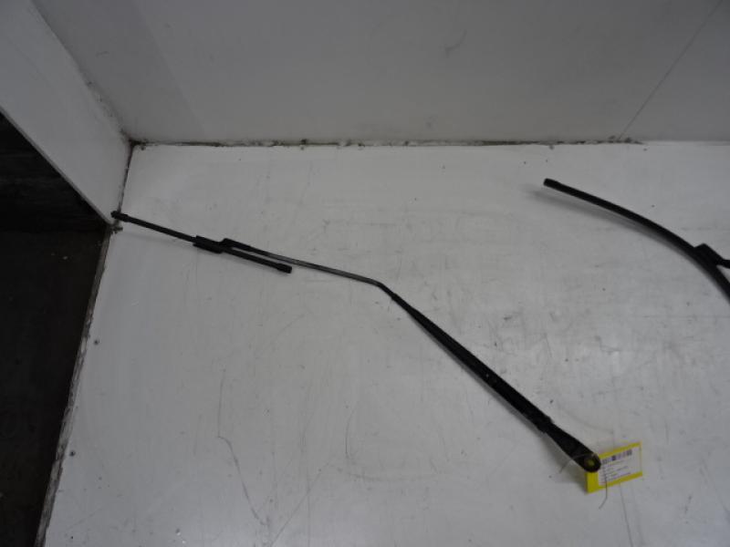 SCHEIBENWISCHERARM LINKS VORNE Opel MOKKA 6/12 - 16