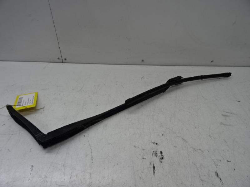 RIGHT FRONT WIPER ARM Bmw 7 G11/G12 09/15+