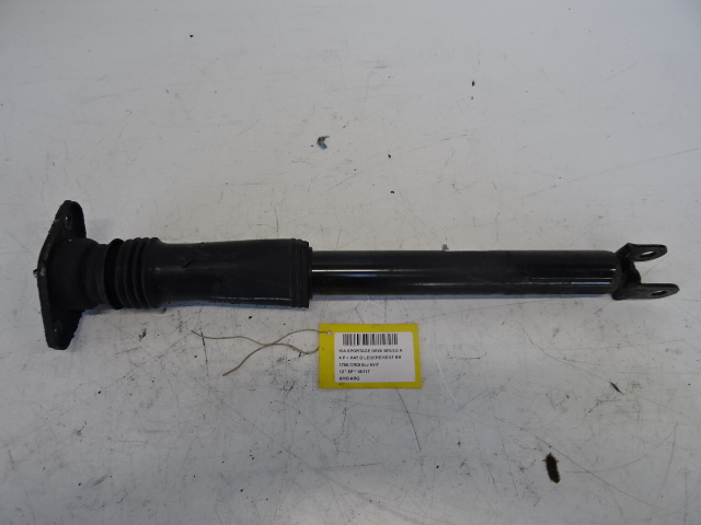 SCHOKBREKER ACHTER LINKS Kia SPORTAGE (3) 08/10 - 15