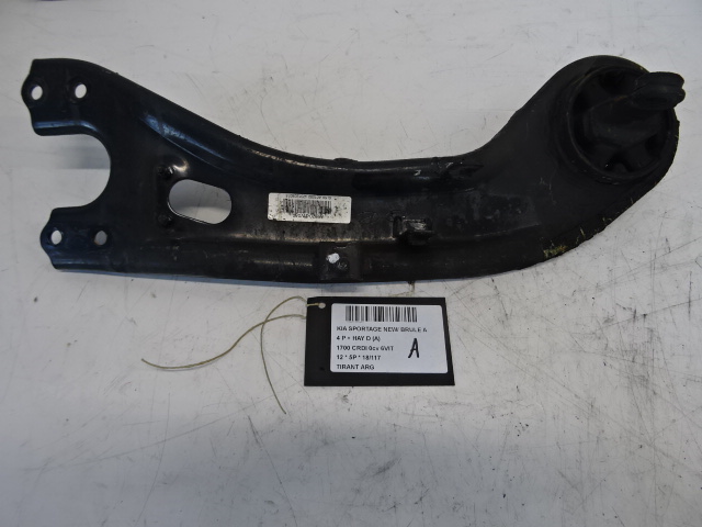DRAAGARM ACHTER LINKS Kia SPORTAGE (3) 08/10 - 15