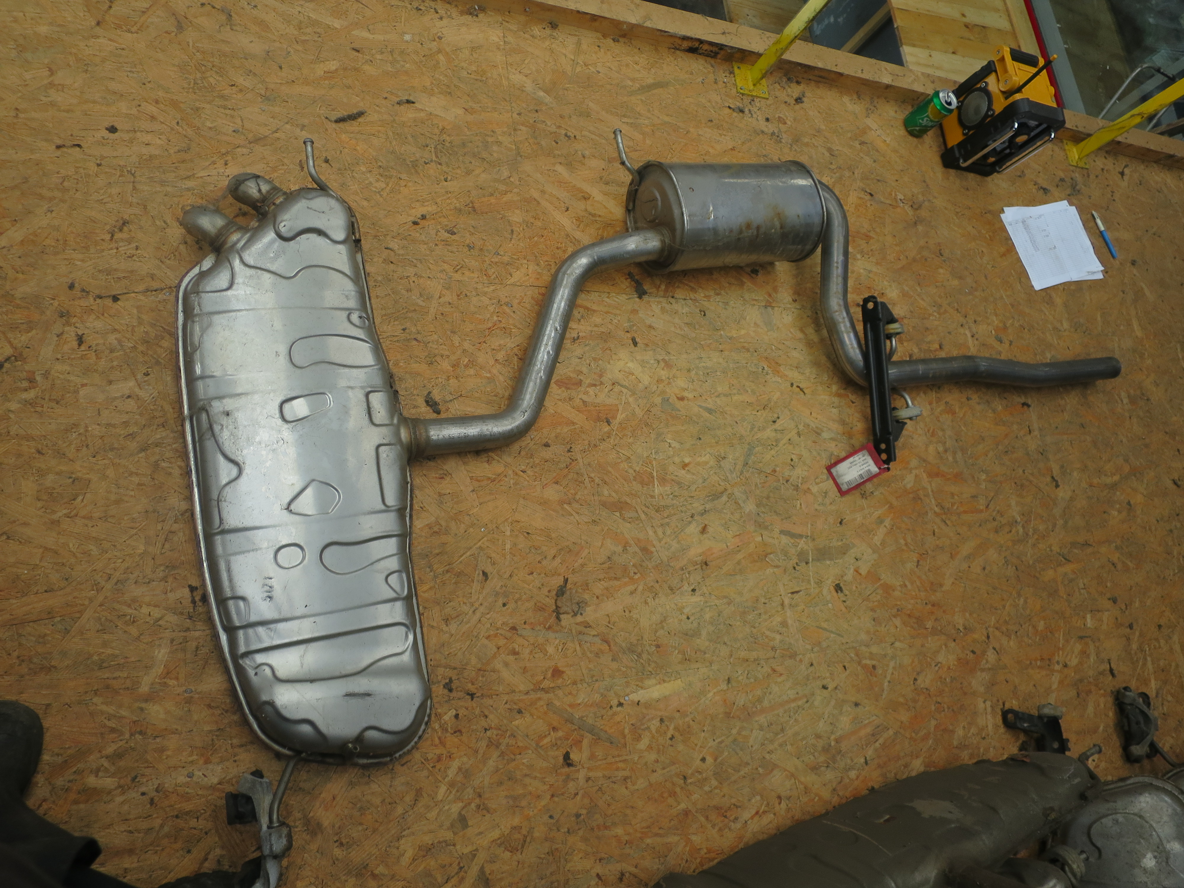ECHAPPEMENT ARRIERE Vw GOLF V 11/03 - 08