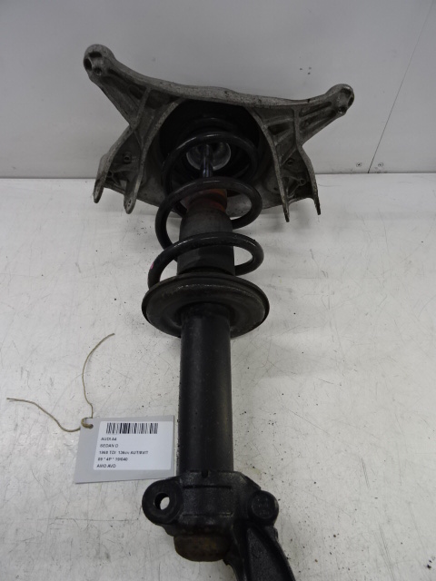 AMORTISSEUR AVANT DROIT Audi A4 08 - 2/12
