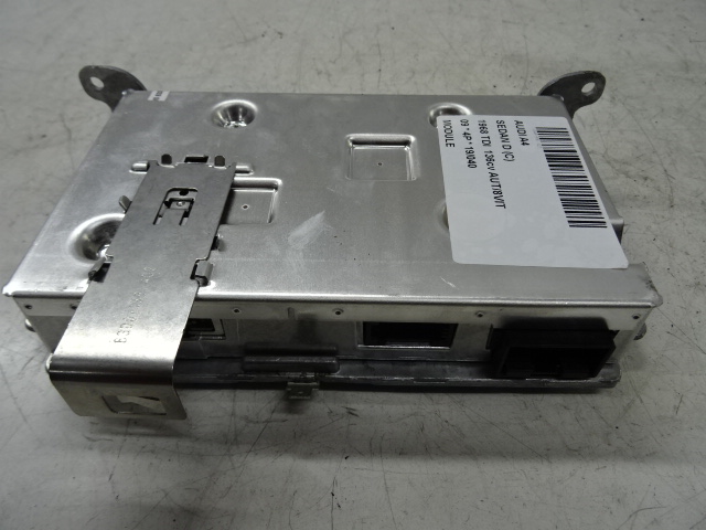 MODULE Audi A4 08 - 2/12