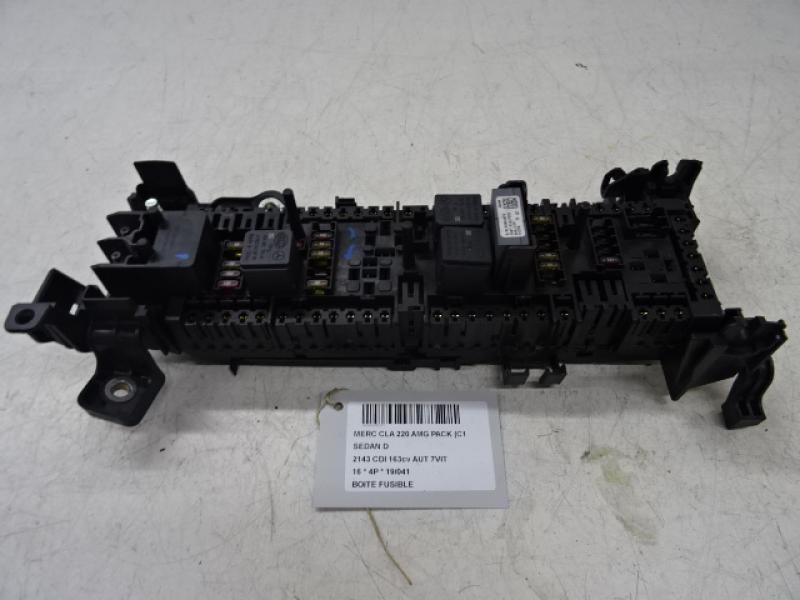 ZEKERINGKAST Mercedes-Benz CLA C117/X117 13 - 19