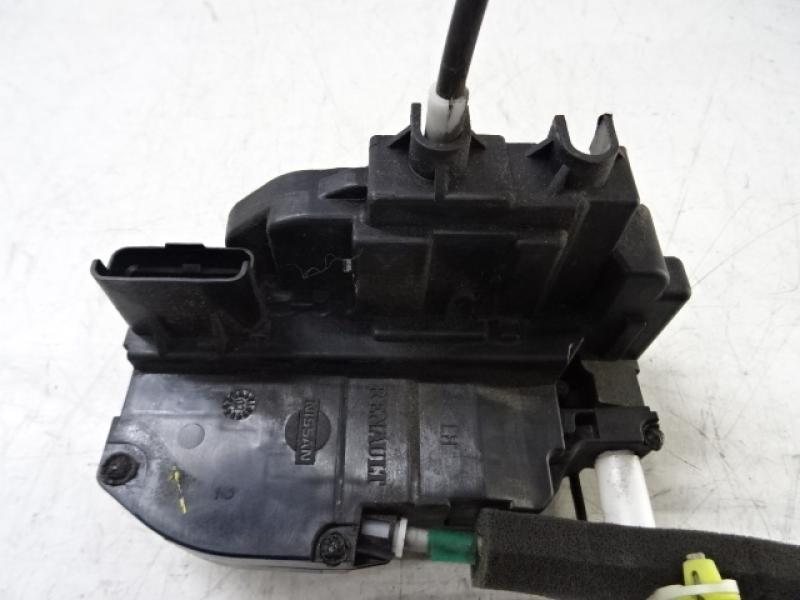 VERGRENDELING VOOR LINKS Nissan MICRA 2/03 -  11 K12