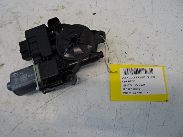 MOTEUR DE VITRE DE PORTE ARRIERE DROITE Vw GOLF VII 11/12 - 17