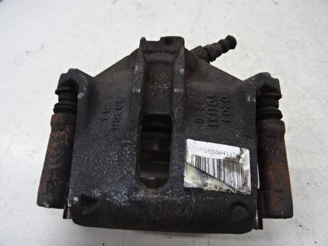 REMKLAUW VOOR LINKS Peugeot 2008 (1)  5/13 - 4/16