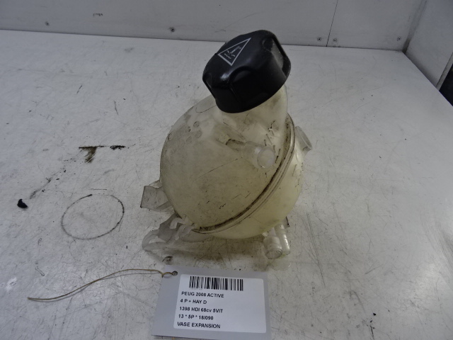 VASE D&#039;EXPANSION Peugeot 2008 (1)  5/13 - 4/16