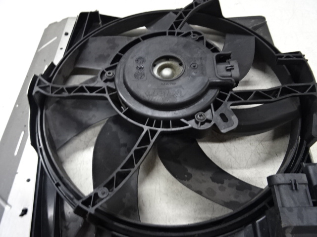MOTEUR DE VENTILATEUR Peugeot 2008 (1)  5/13 - 4/16