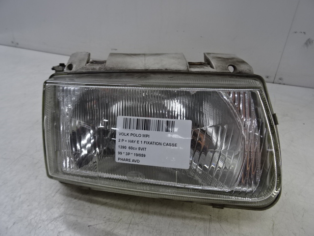 KOPLICHT VOOR RECHTS Vw POLO (6N1/6N2) 9/94 - 2/02 3/5P