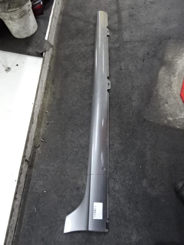 SIERLIJST DREMPEL RECHTS Vw GOLF V 11/03 - 08