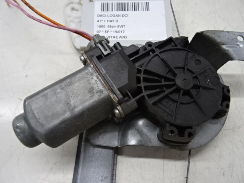 MOTOR RUITMECHANISME VOOR RECHTS Dacia LOGAN MCV -2/13