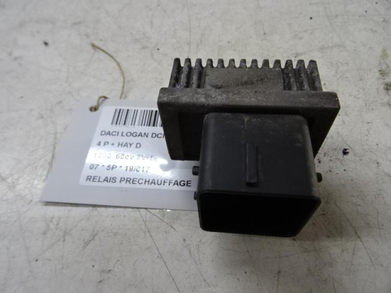 VOORGLOEI RELAIS Dacia LOGAN MCV -2/13