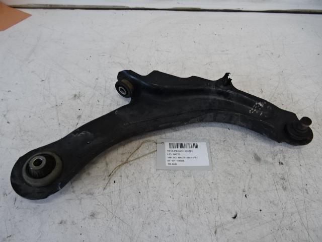 TRIANGLE AVANT DROIT