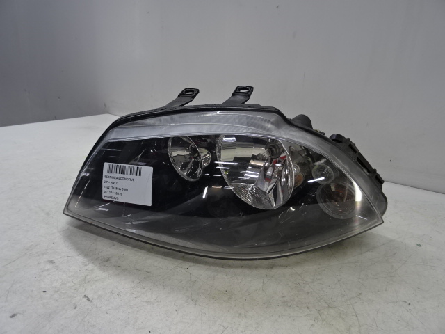 KOPLICHT VOOR LINKS Seat IBIZA MK3 (6L1) 6/02 - 08