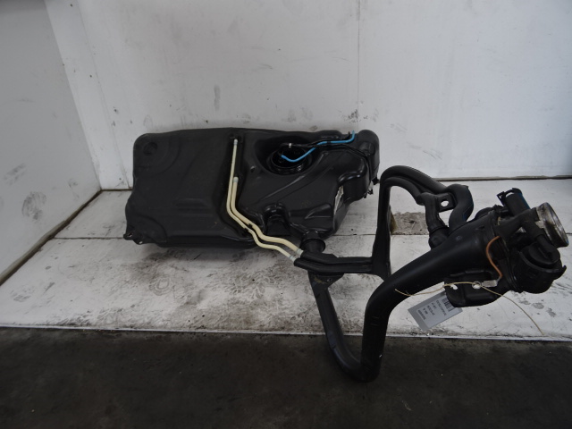 BRANDSTOFTANK DIELES Vw POLO (6R) 6/09 - 4/14