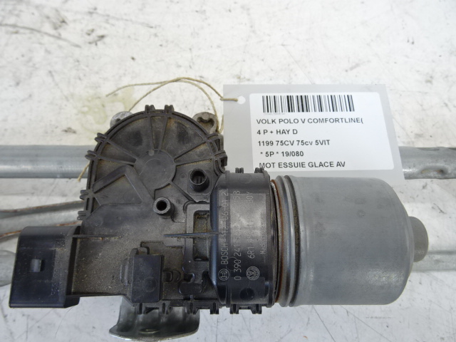 MOTOR RUITENWISSERS VOOR Vw POLO (6R) 6/09 - 4/14