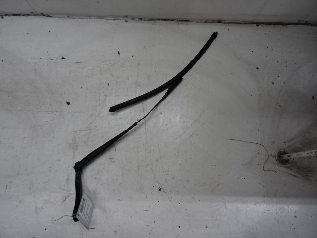 RUITENWISSERARM RECHTS VOOR Ford MUSTANG (6) FASTBACK 1/2015 - 11/2017