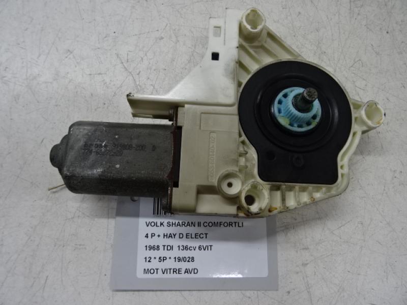 MOTEUR DE VITRE DE PORTE AVANT DROITE Vw SHARAN (3) 07/10 - 7/15