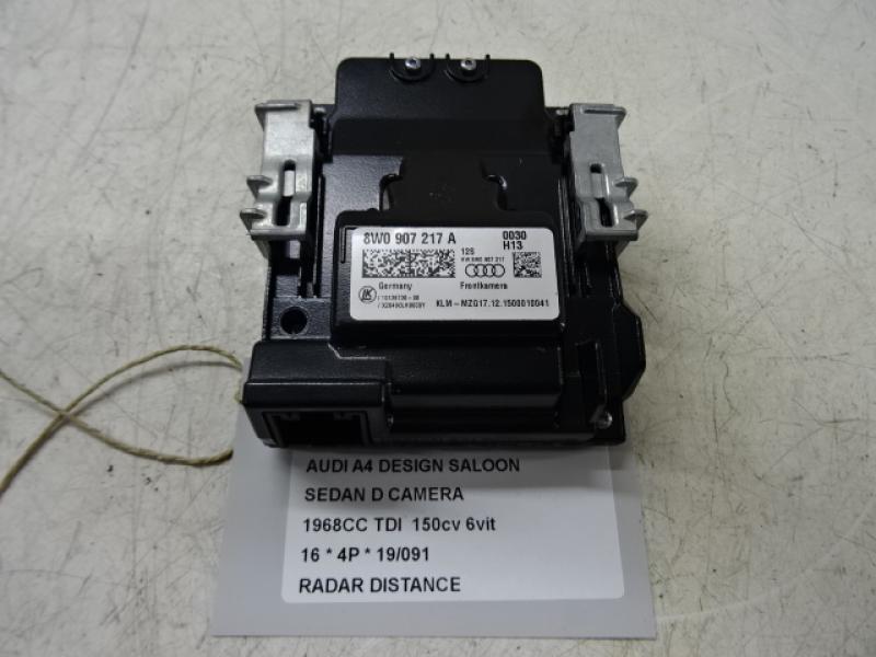 AFSTANDS SENSOR Audi A4 10/15 - 2019